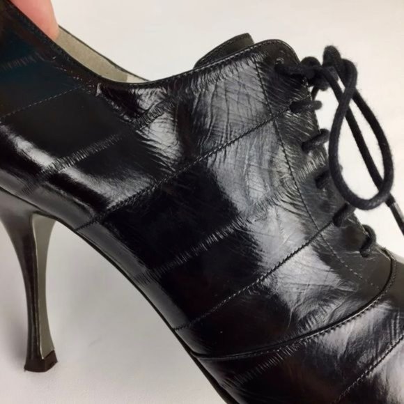 Dolce Gabbana Black Lace Up Oxford Stiletto Booties size EU 36.5 US 6.5 - Picture 10 of 16